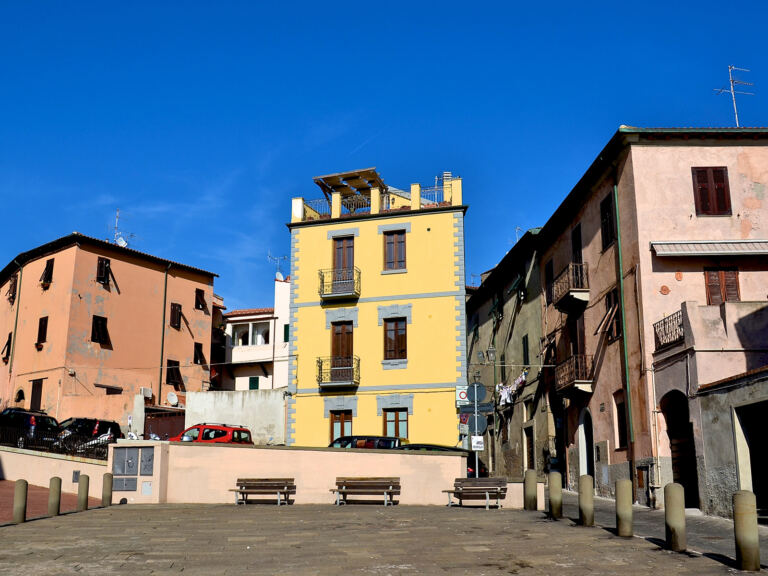 RESTAURI - RISTRUTTURAZIONI
