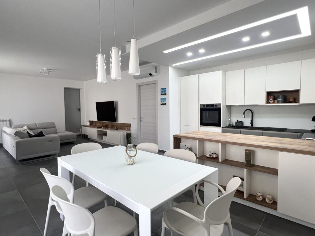 Via Indipendenza 22 – Venturina Terme - post operam INTERNI (8)