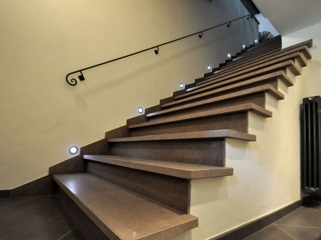slide-viamagenta-1.jpg
